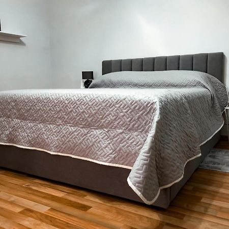 Vila Kodra Tirana Extérieur photo